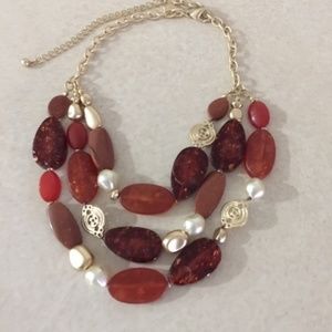 Statement necklace